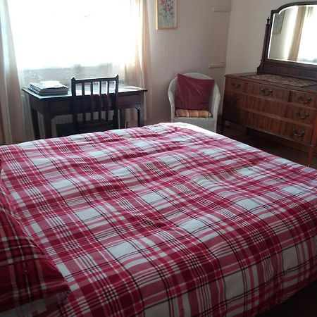 Calne Bed And Breakfast Экстерьер фото